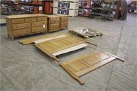Oak Amish Queen Bed Frame, With (2) End Tables,