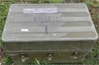 Military style trunk. 31"x19"x17". Wooden trunk wi
