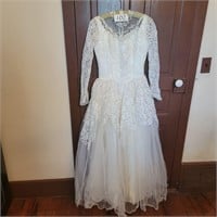 Beautiful Older Wedding Dress