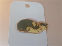 Cat pin