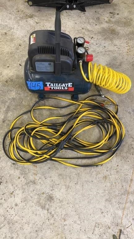 Tailgate tools air compressor, extension cords