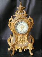 VTG French Provincial Style Mantle Clock - Note