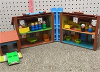 Fisher price family house and box