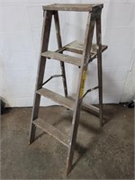 Vintage ladder 45 in tall