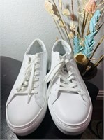 Used size 11 - Steve Madden Bolo White Sneaker