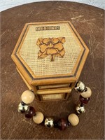 Vintage Bahamas Wooden Trinket Box w/ Necklace