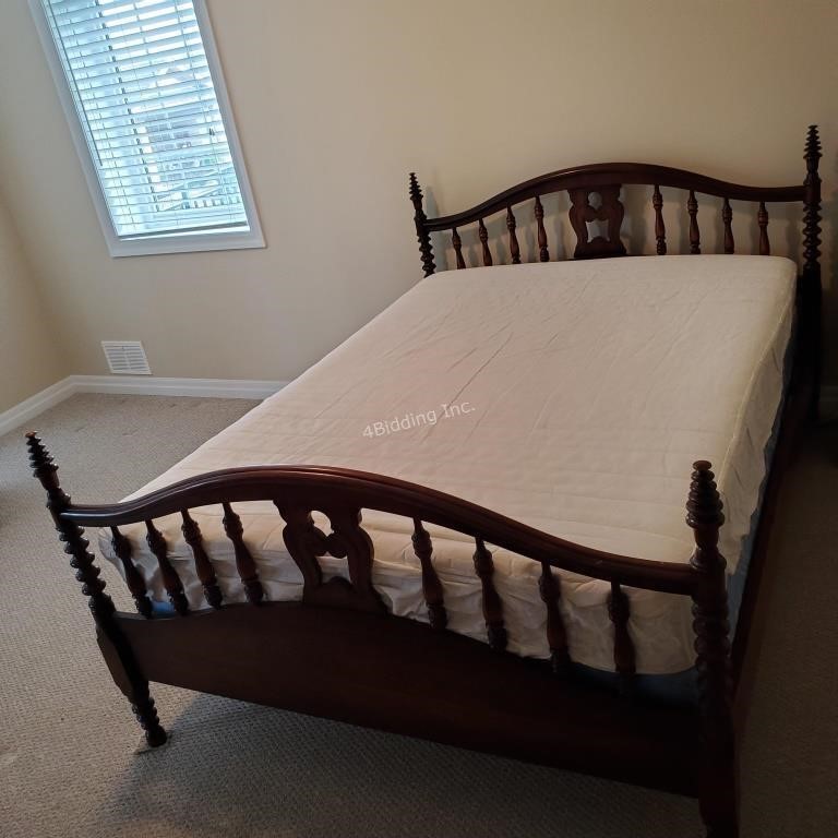Jenny Lind style Bed
