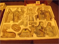 13 Piece Nativity Set