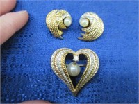 heart shape brooch & clip earrings set