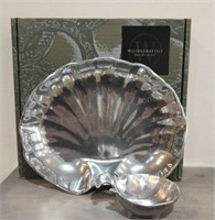 Wilton Armetale Shell Hors d'oeuvres Plate