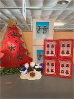 Christmas Decor (Incl. Snowman Figurines &