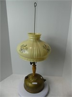 ANTIQUE ADJUSTABLE OIL TABLE LAMP