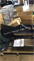 1 LOT CHAR GRILLER GAS GRILL