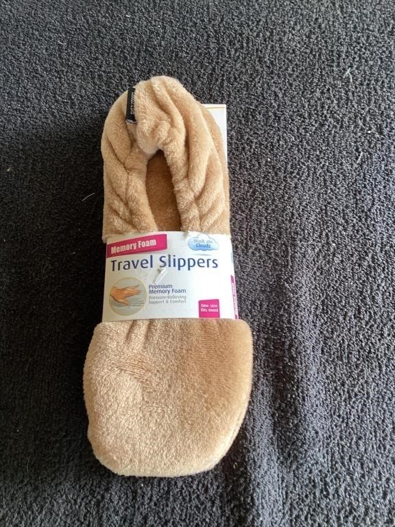 G) new in package, memory foam, travel slippers