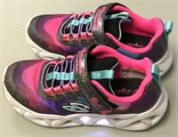 Girls Skechers Size 13 Light Up