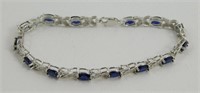 Elegant 8.40 ct Sapphire & Diamond Accent