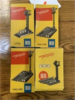 4 VINTAGE FLEISCHMANN H.O. TRAIN SIGNALS - NIB