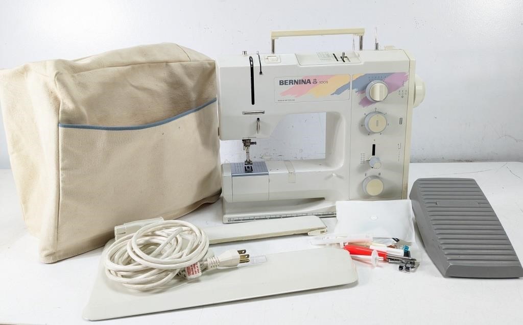 Bernina 1005 Mechanical Sewing Machine