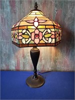 Floral Stianed Glass Lamp 
12×17×12" - Tested