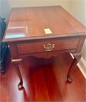 PENNSYLVANIA HOUSE WOODEN END TABLE