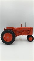 Allis-Chalmers D17 Narrow Front 1/16 Tractor
