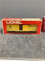 Lionel Central Box Car   6-9753