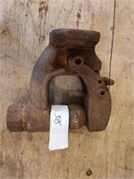 Trailer Hitch Receiver (IS)