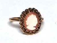 10Kt Cameo Ring