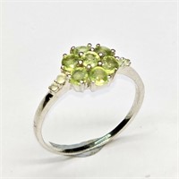Silver Green Sapphire(0.9ct) Ring