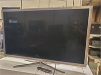 M- 55" Samsung TV With Remote