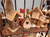 LOT OF RUSTIC BIRD HOUSES