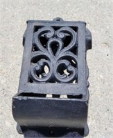 Cast iron stick match holder