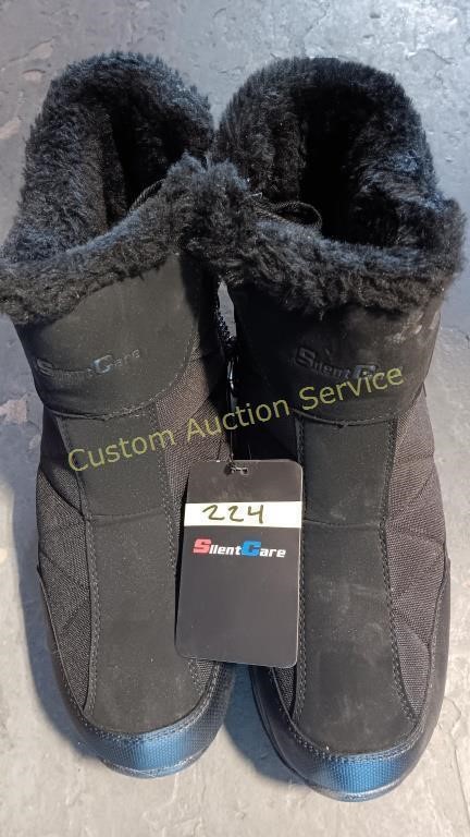 SILENT CARE SIZE 10 BOOTS