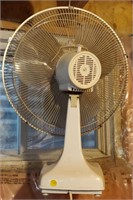 Table Fan