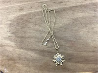 14K Gold Chain With Gold Flower Pendant