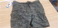 Pr Mens Sz 36 Camo Shorts - No Button