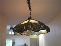 Hanging stainglass lamp