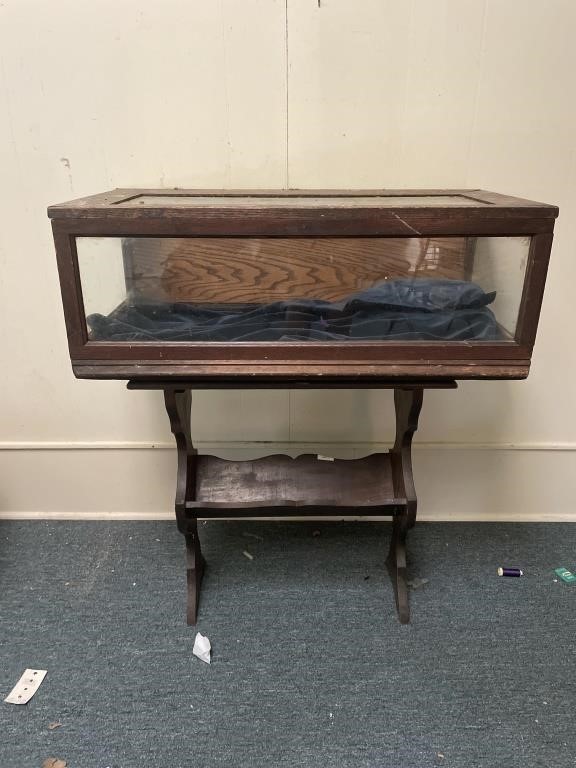 Antique showcase/display on stand missing one