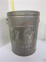 Vintage lard bucket