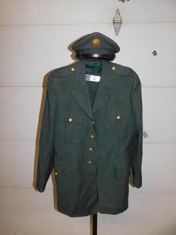 WORLD WAR 2 UNITED STATES OFFICERS CAP AND JACKET