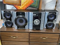 Sony Stereo with subwoofer