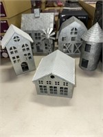 SIX PIECE GALVANIZED FARM  BUILDING 5-LIGHTED