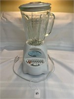 Hamilton Beach 16 Speed Glass Jar Blender