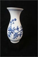 Czechoslovakia Zwiebelmuster Blue and White Vase
