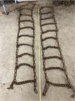 Pair of tire chains