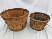 2 Vintage Fruit Baskets