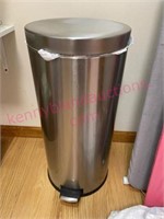 Stainless kitchen trash can 26in tall (kitchen)