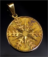 18ct Yellow gold snowflake pendant