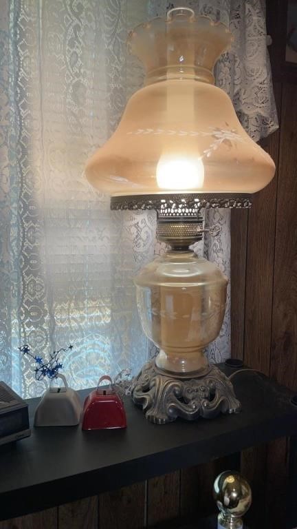 Vintage Etched Hurricane Lamp