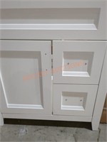 Custom Kitchen & Bathroom Cabinet